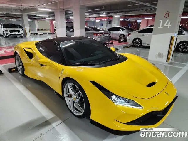 Ferrari F8 2021 3.9 автомат (гидро), миниатюра 4