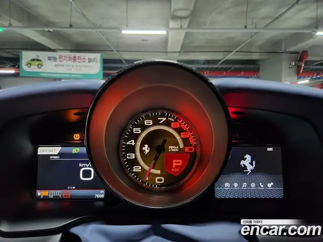Ferrari F8 2021 3.9 автомат (гидро), миниатюра 10