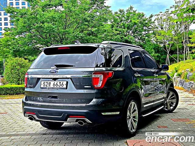 Ford Explorer 2018 2.3 автомат (гидро), миниатюра 2