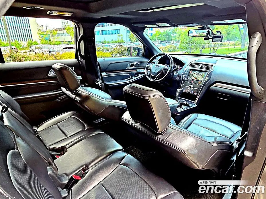 Ford Explorer 2018 2.3 автомат (гидро), фото 17