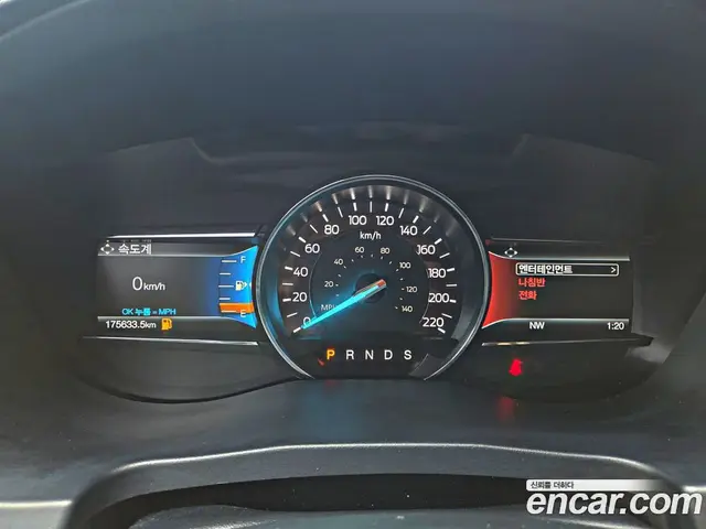 Ford Explorer 2018 2.3 автомат (гидро), миниатюра 8