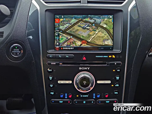 Ford Explorer 2018 2.3 автомат (гидро), миниатюра 10