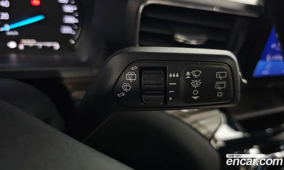 Ford Explorer 2022 2.3 автомат (гидро), фото 33