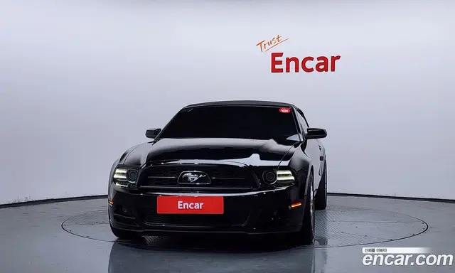 Ford Mustang 2013 3.7 автомат (гидро), миниатюра 3