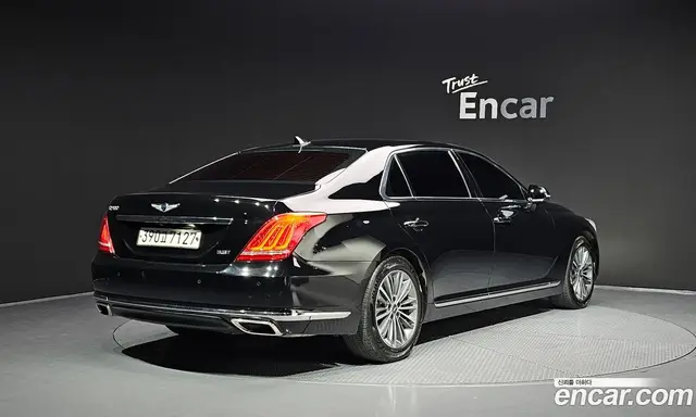 Genesis EQ900 2016 3.3 автомат (гидро), миниатюра 2 Genesis EQ900 2016 3.3 автомат (гидро), миниатюра 2