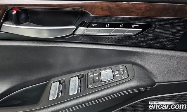 Genesis EQ900 2016 3.3 автомат (гидро), миниатюра 12