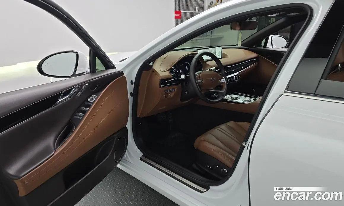 Genesis G80 2023 2.5 автомат (гидро), фото 12