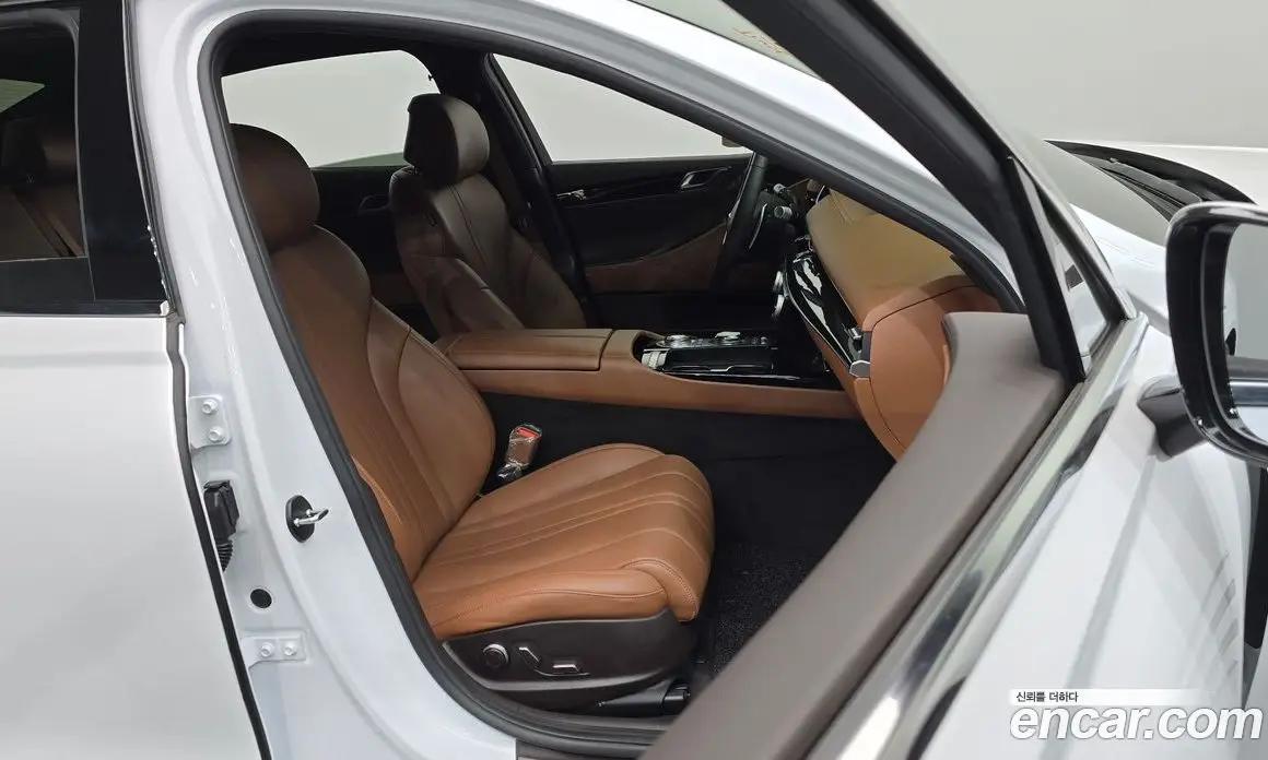 Genesis G80 2023 2.5 автомат (гидро), фото 15