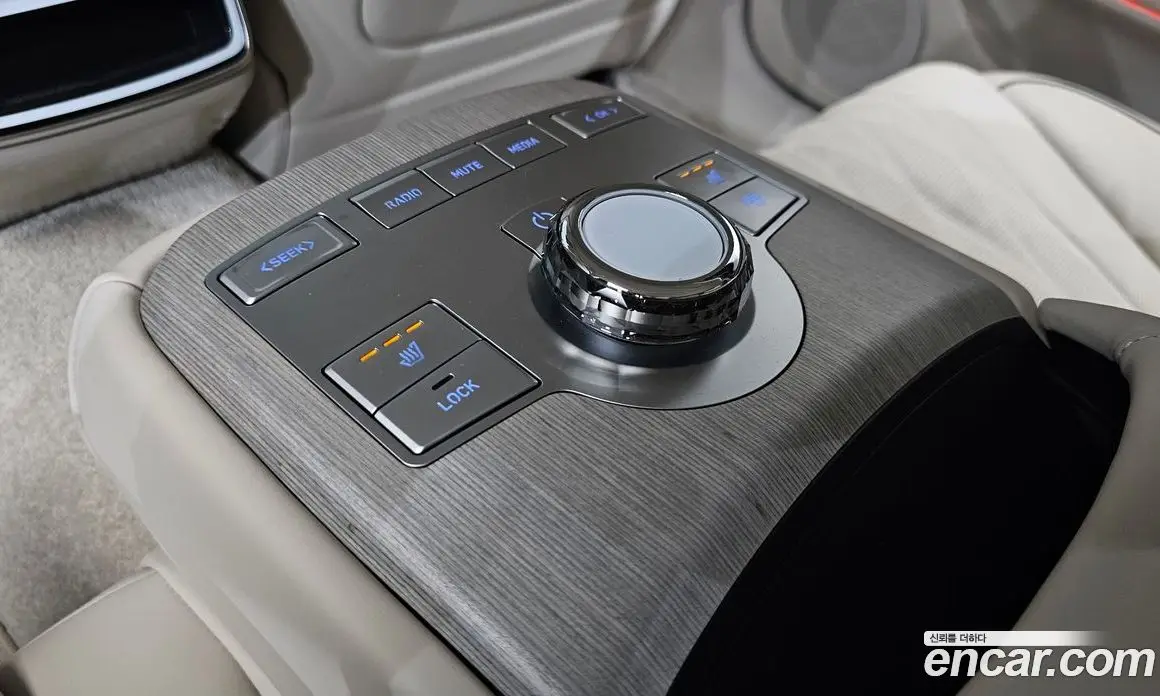 Genesis G80 2024 2.5 автомат (гидро), фото 24