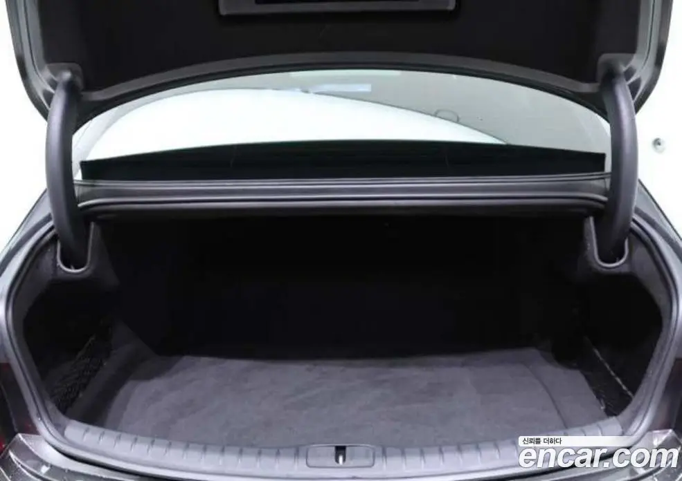 Genesis G80 2025 0.1 автомат (гидро), фото 9