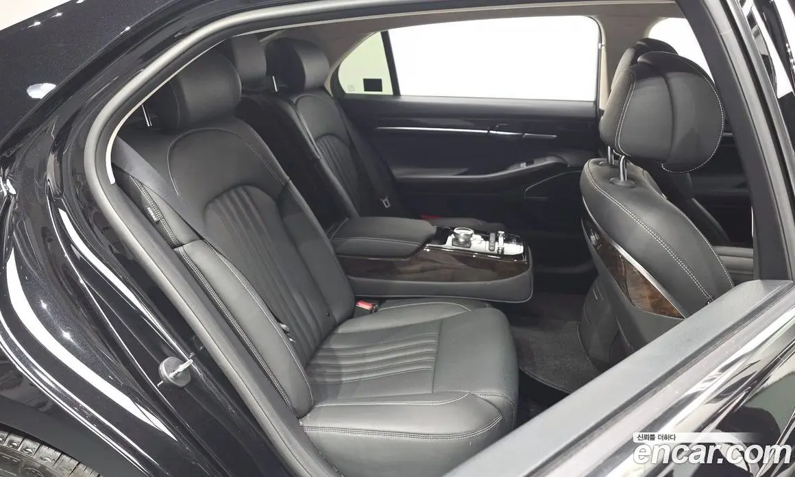 Genesis G90 2021 3.8 автомат (гидро), фото 17
