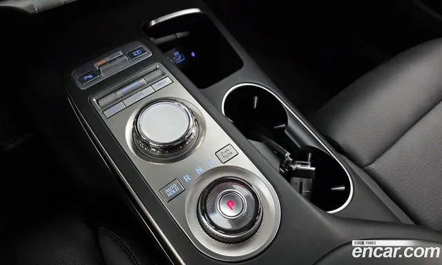 Genesis GV70 2021 2.5 автомат (гидро), миниатюра 12