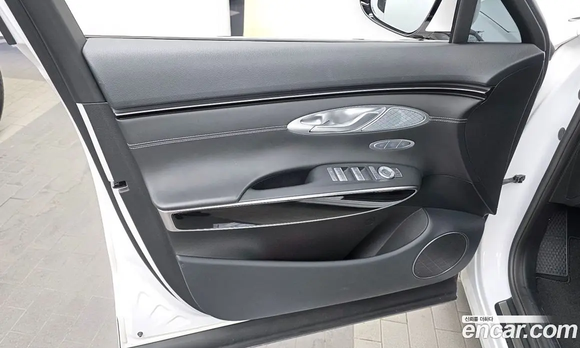 Genesis GV70 2021 2.5 автомат (гидро), фото 14