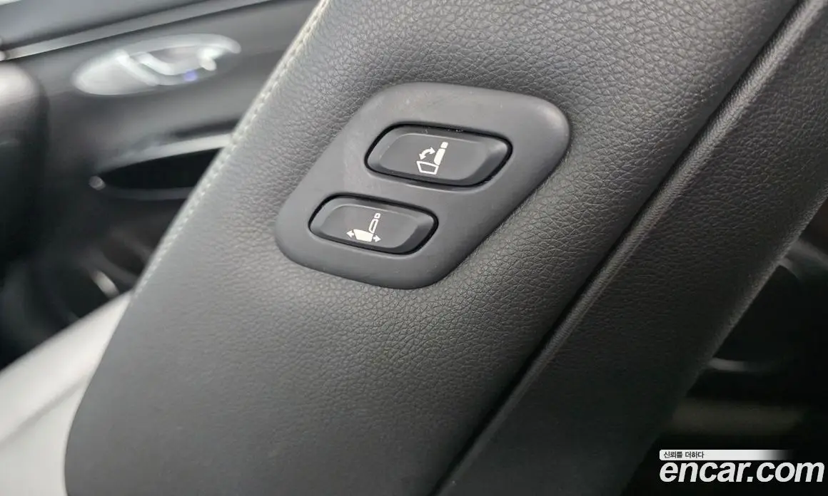 Genesis GV70 2021 2.5 автомат (гидро), фото 32