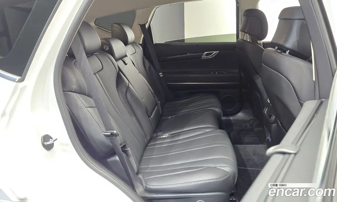 Genesis GV80 2023 2.5 автомат (гидро), фото 16