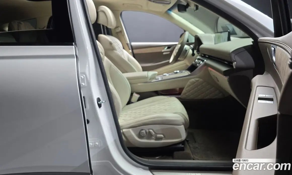 Genesis GV80 2023 3.0 автомат (гидро), фото 16