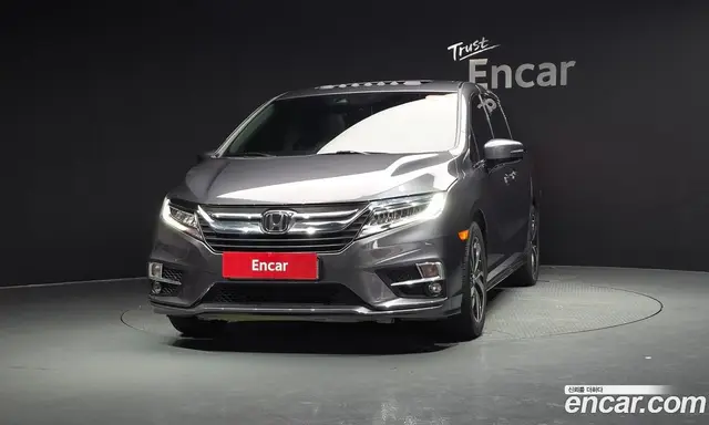 Honda Odyssey 2017 3.5 автомат (гидро), миниатюра 2
