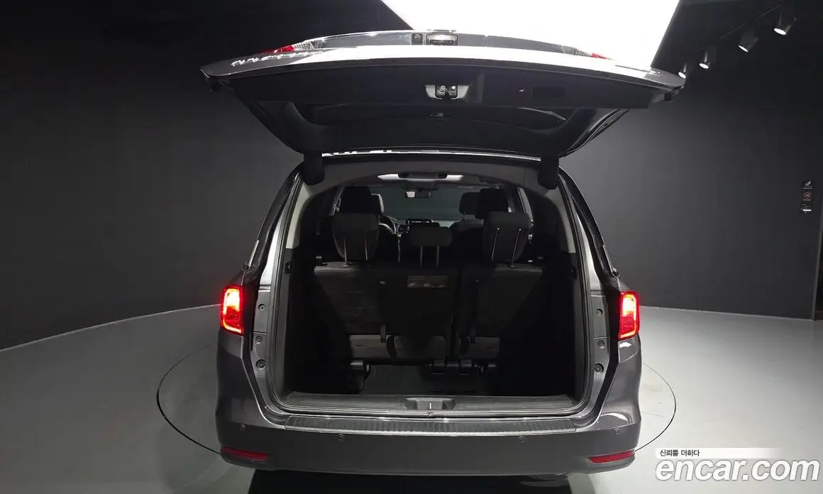 Honda Odyssey 2017 3.5 автомат (гидро), фото 25