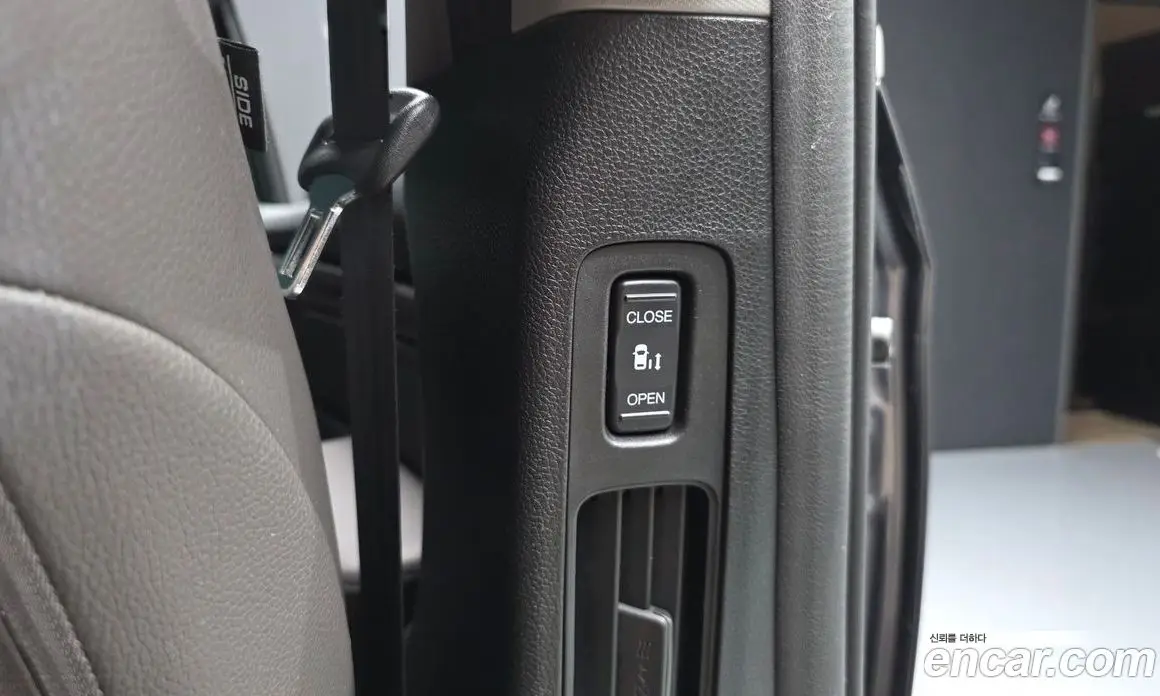 Honda Odyssey 2017 3.5 автомат (гидро), фото 35