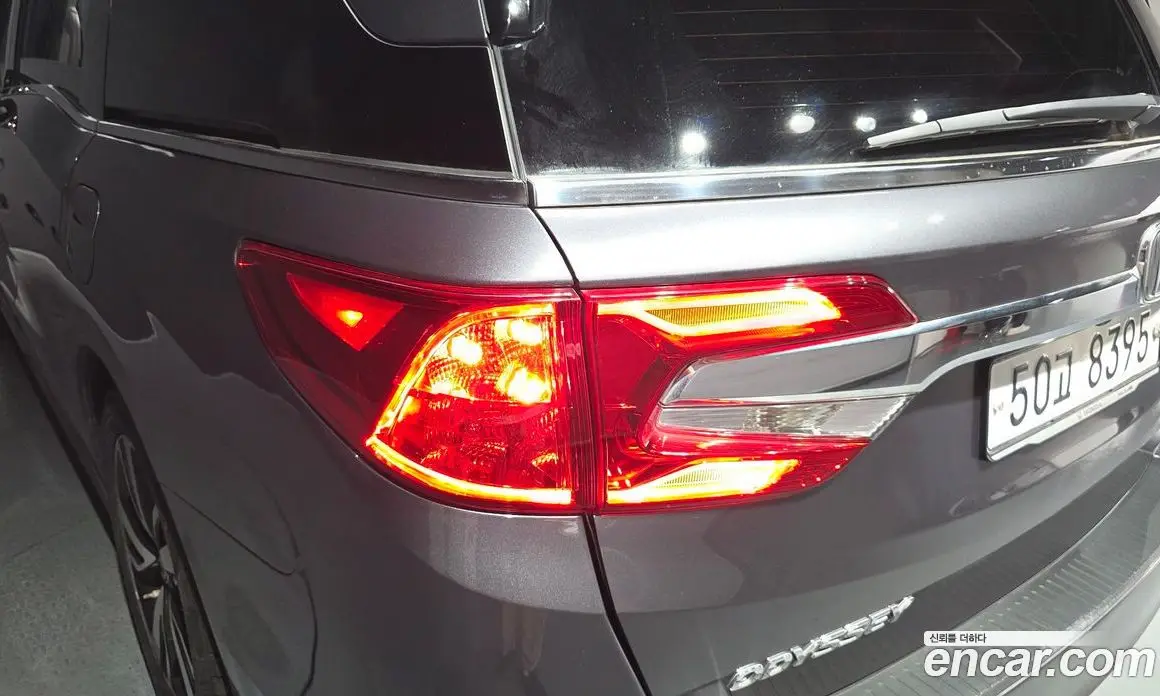 Honda Odyssey 2017 3.5 автомат (гидро), фото 8