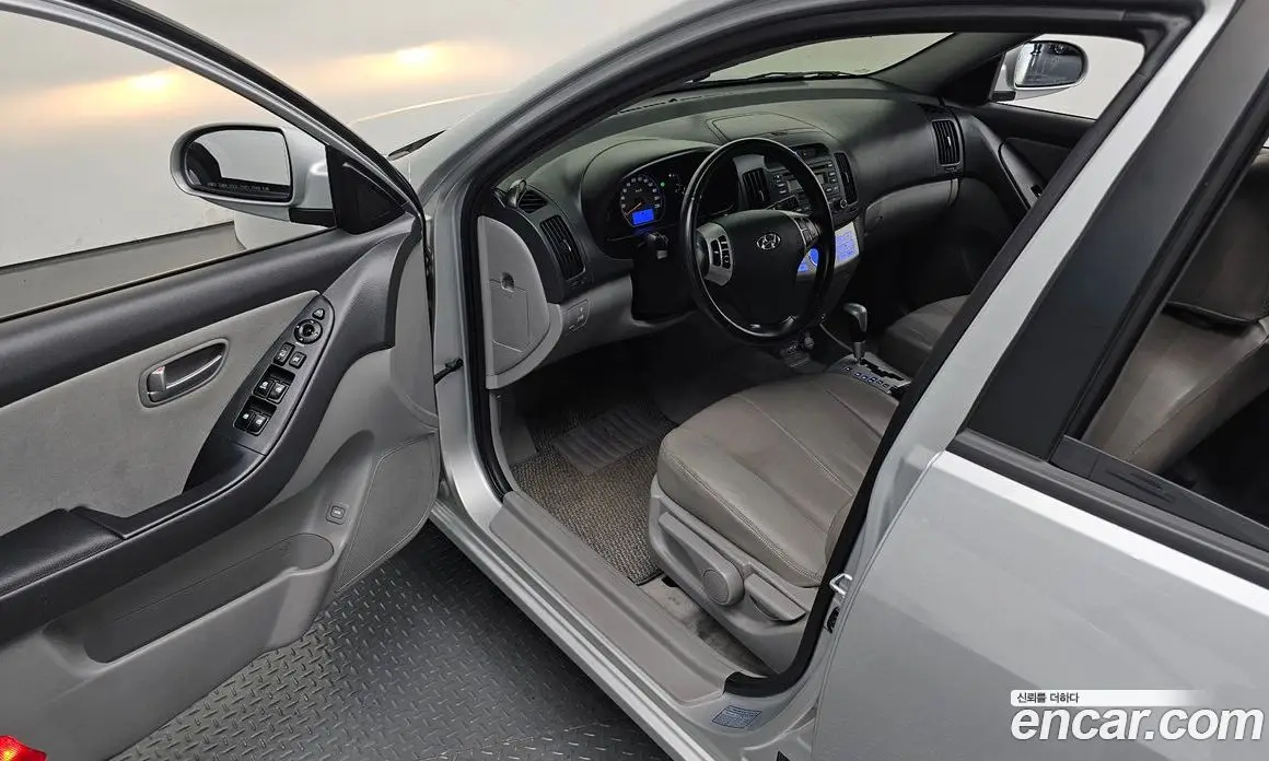 Hyundai Avante 2007 1.6 автомат (гидро), фото 12