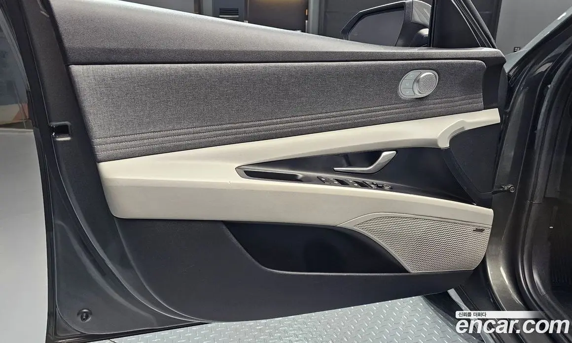 Hyundai Avante 2020 1.6 автомат (гидро), фото 14
