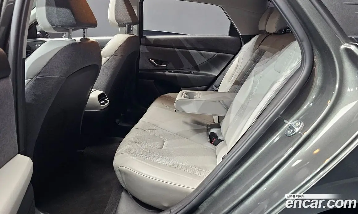 Hyundai Avante 2020 1.6 автомат (гидро), фото 18