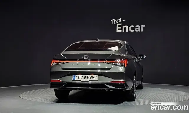 Hyundai Avante 2020 1.6 автомат (гидро), миниатюра 4