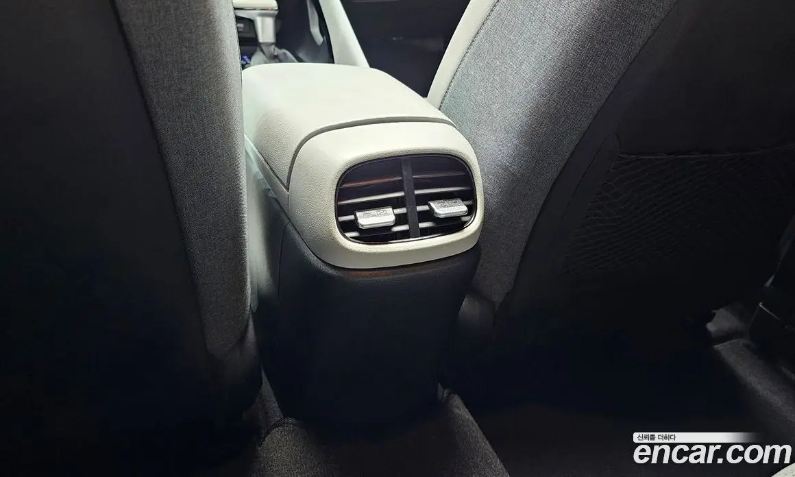 Hyundai Avante 2020 1.6 автомат (гидро), фото 37