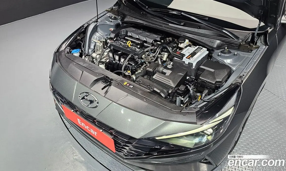 Hyundai Avante 2020 1.6 автомат (гидро), фото 6