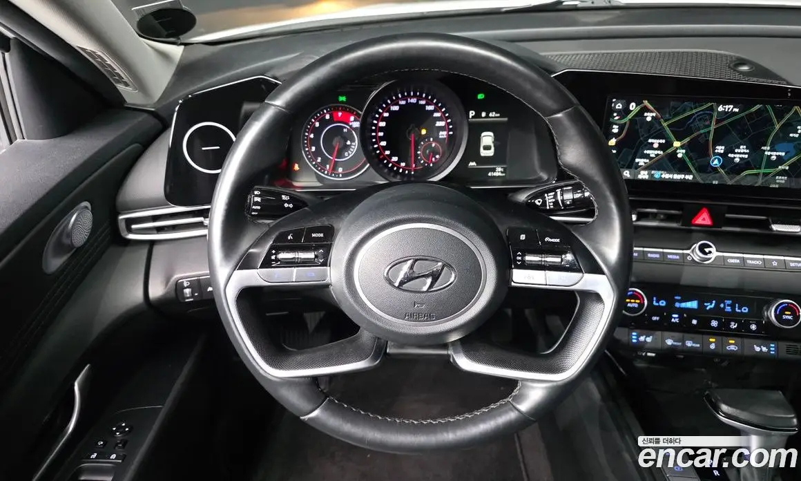 Hyundai Avante 2022 1.6 автомат (гидро), фото 13