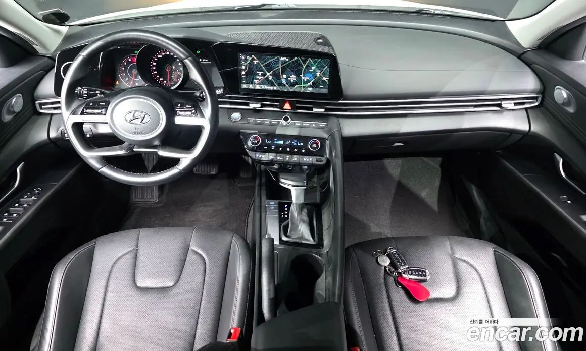 Hyundai Avante 2022 1.6 автомат (гидро), фото 7