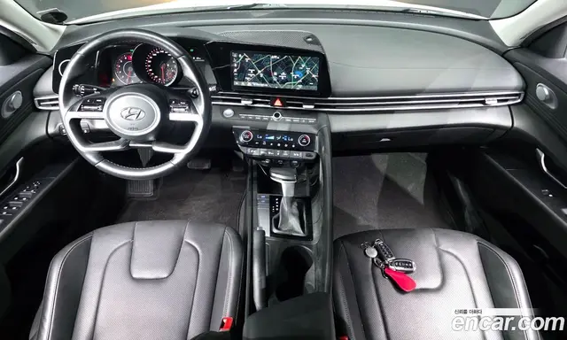 Hyundai Avante 2022 1.6 автомат (гидро), миниатюра 7