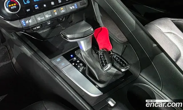 Hyundai Avante 2022 1.6 автомат (гидро), миниатюра 9
