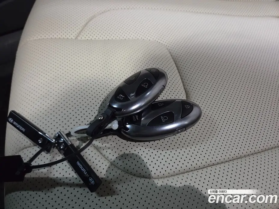 Hyundai Avante 2024 1.6 автомат (гидро), фото 15