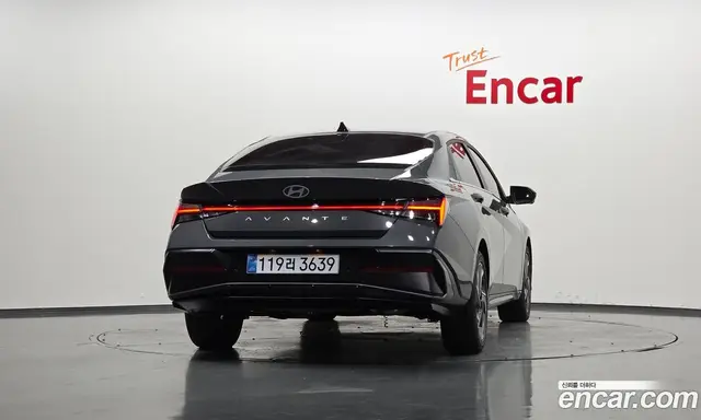 Hyundai Avante 2025 1.6 автомат (гидро), миниатюра 4