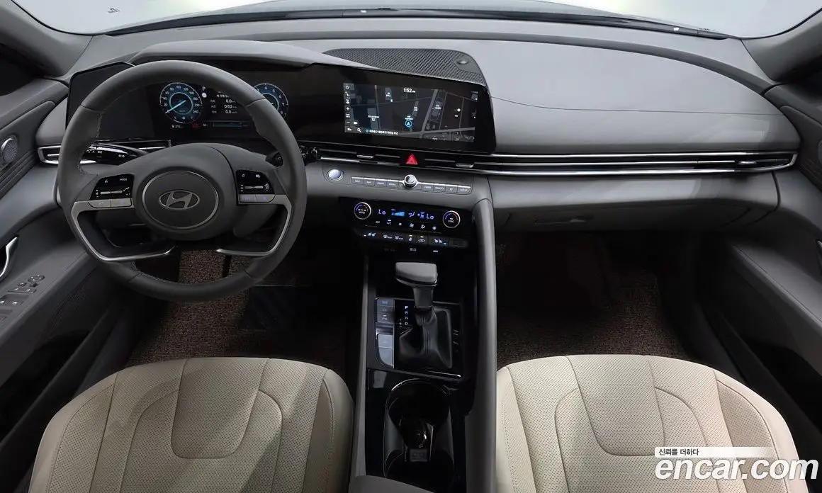 Hyundai Avante 2025 1.6 автомат (гидро), фото 7