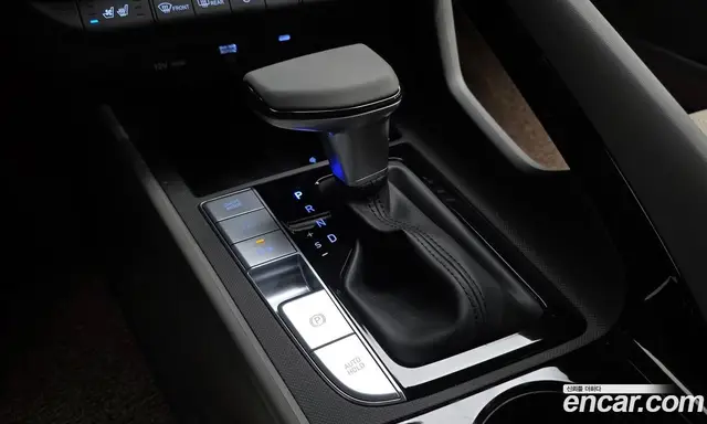 Hyundai Avante 2025 1.6 автомат (гидро), миниатюра 9