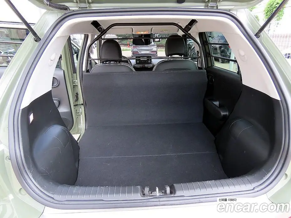 Hyundai Casper 2022 1.0 автомат (гидро), фото 15