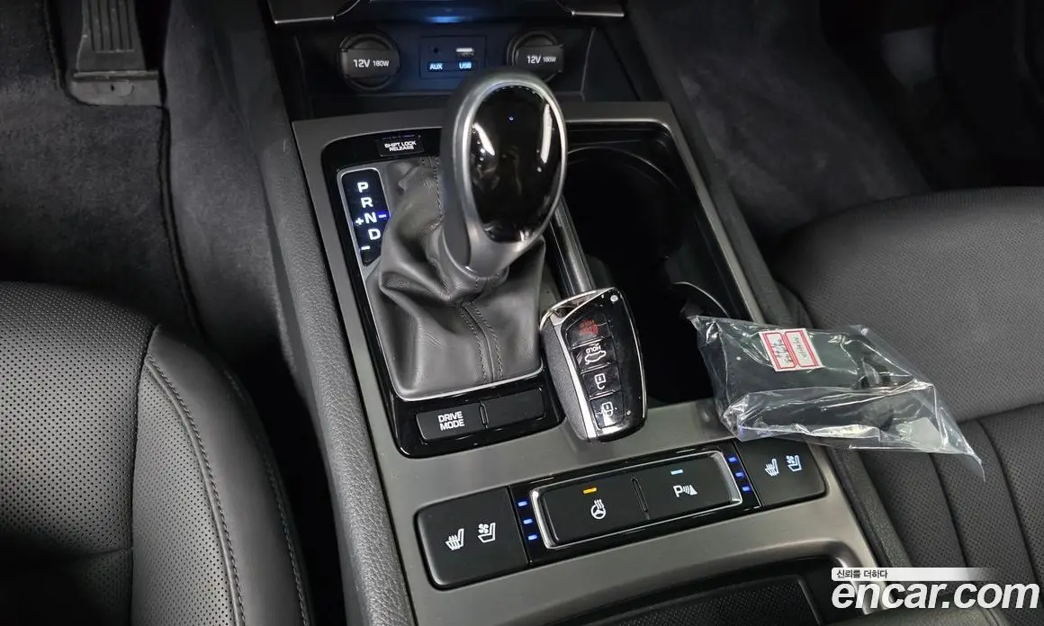 Hyundai Genesis 2014 3.3 автомат (гидро), фото 11