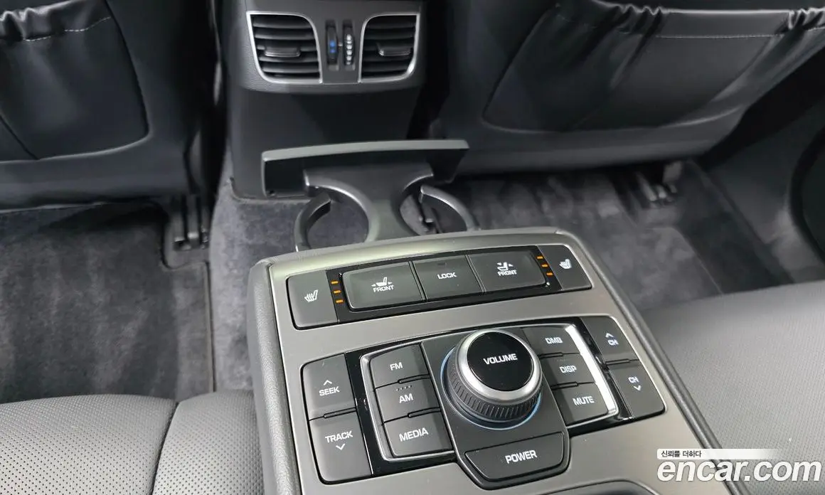 Hyundai Genesis 2014 3.3 автомат (гидро), фото 23