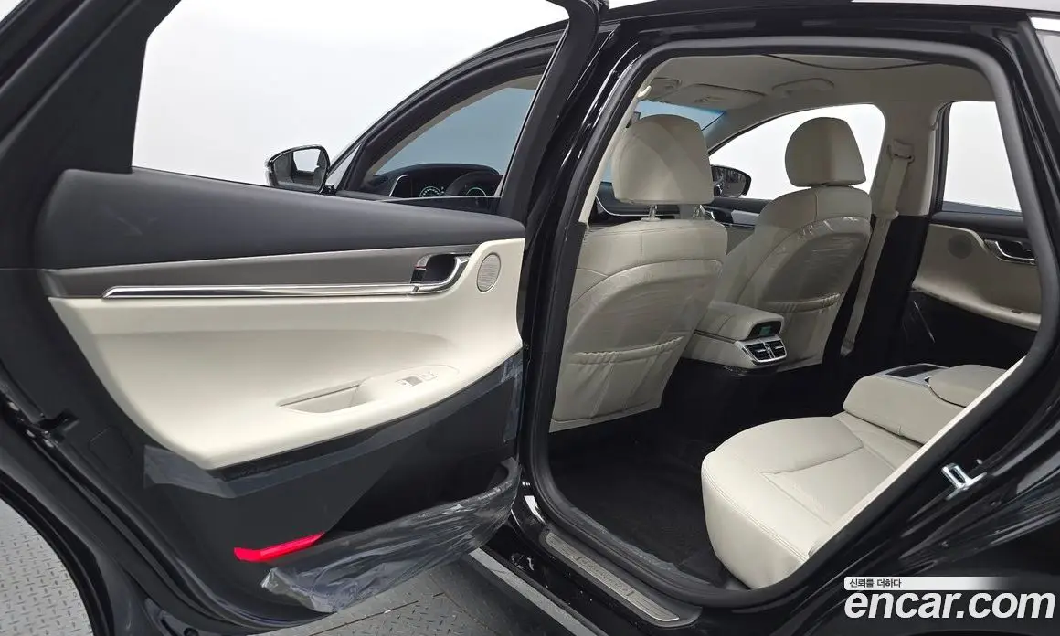 Hyundai Grandeur 2021 2.5 автомат (гидро), фото 15