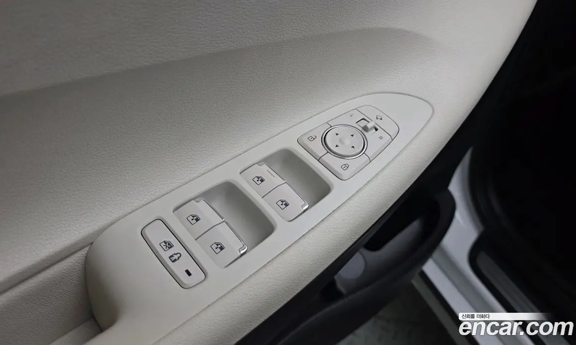 Hyundai Grandeur 2022 2.5 автомат (гидро), фото 29