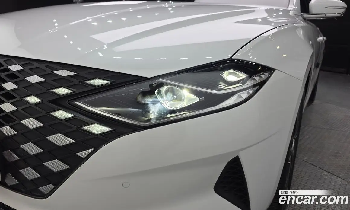 Hyundai Grandeur 2022 2.5 автомат (гидро), фото 8