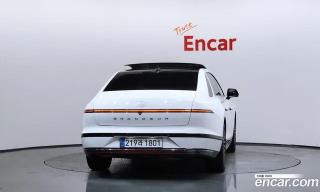 Hyundai Grandeur 2023 1.6 автомат (гидро), миниатюра 4