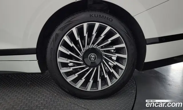 Hyundai Grandeur 2023 1.6 автомат (гидро), миниатюра 7