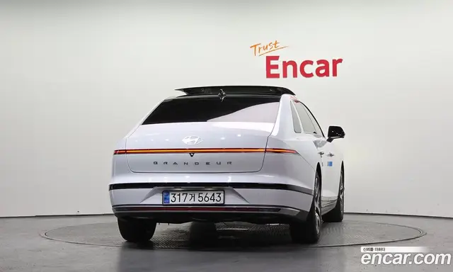 Hyundai Grandeur 2024 1.6 автомат (гидро), миниатюра 4
