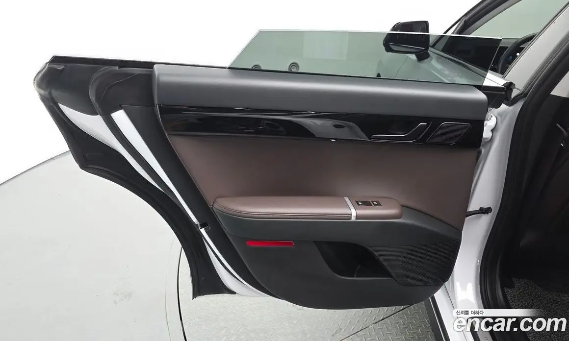 Hyundai Grandeur 2025 2.5 автомат (гидро), фото 15