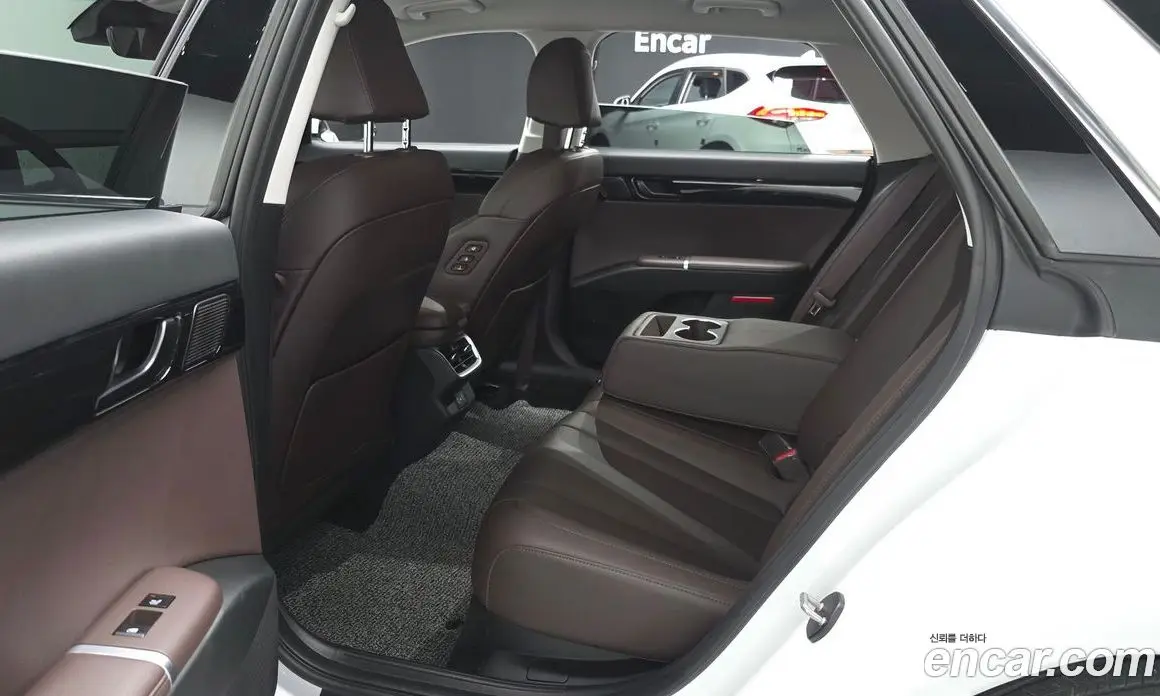Hyundai Grandeur 2025 2.5 автомат (гидро), фото 18