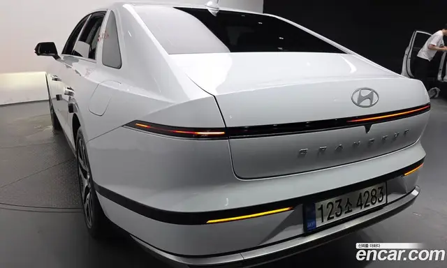 Hyundai Grandeur 2025 2.5 автомат (гидро), миниатюра 9